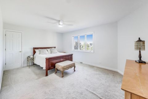 Tiny photo for 179 Sycamore Drive, Hawthorn Woods, IL 60047 (MLS # 12470326)