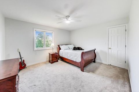 Tiny photo for 179 Sycamore Drive, Hawthorn Woods, IL 60047 (MLS # 12470326)
