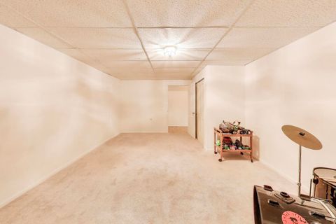 Tiny photo for 179 Sycamore Drive, Hawthorn Woods, IL 60047 (MLS # 12470326)