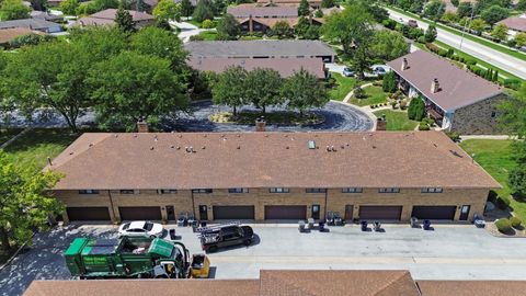 Tiny photo for 17921 Alaska Court #8, Orland Park, IL 60467 (MLS # 12434700)