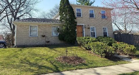 Tiny photo for 848 Birchbark Trail, Carol Stream, IL 60188 (MLS # 12452336)