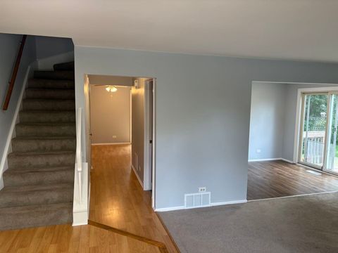 Tiny photo for 848 Birchbark Trail, Carol Stream, IL 60188 (MLS # 12452336)