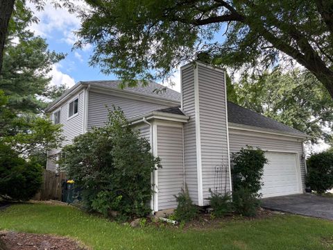 Tiny photo for 848 Birchbark Trail, Carol Stream, IL 60188 (MLS # 12452336)