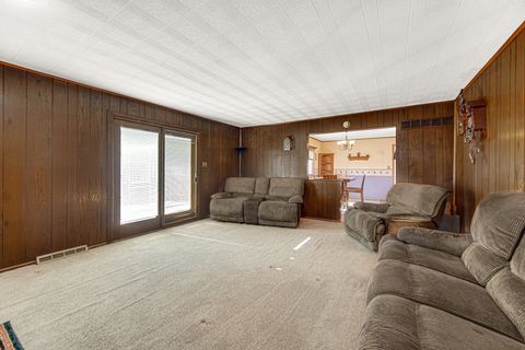 Tiny photo for 3109 190th Street, Lansing, IL 60438 (MLS # 12486806)