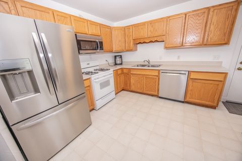 Tiny photo for 613 Westnedge Road, Joliet, IL 60435 (MLS # 12499478)