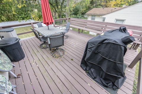 Tiny photo for 613 Westnedge Road, Joliet, IL 60435 (MLS # 12499478)