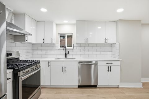 Tiny photo for 9442 S Octavia Avenue, Bridgeview, IL 60455 (MLS # 12607524)