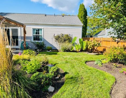 Tiny photo for 1863 Castle Pines Circle, Elgin, IL 60123 (MLS # 12603936)