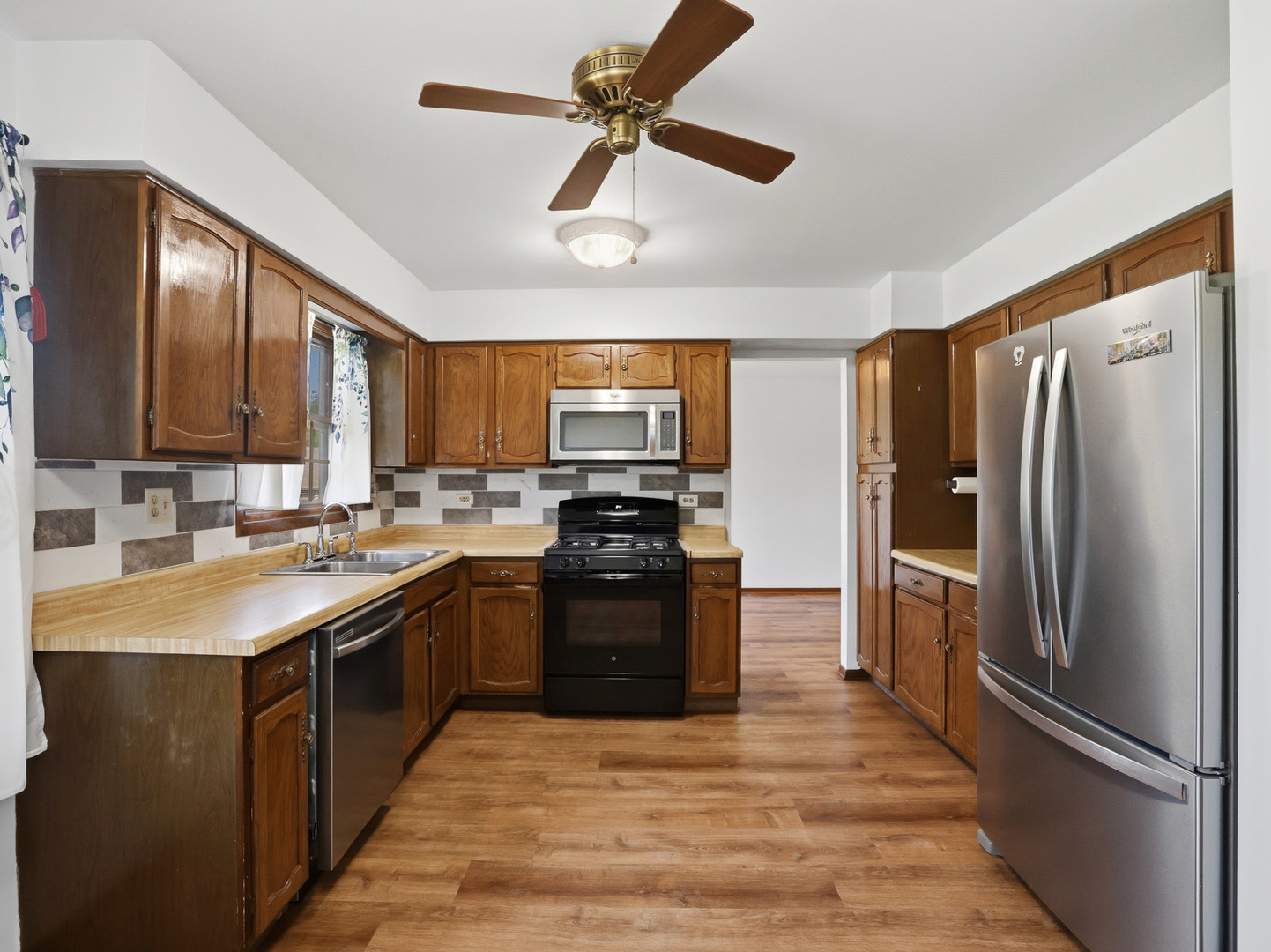 1191 Ivy Court