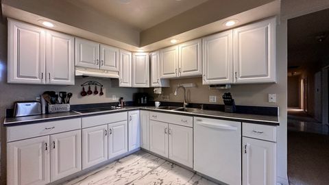 Tiny photo for 514 N Walnut Street, West Frankfort, IL 62896 (MLS # 12593682)