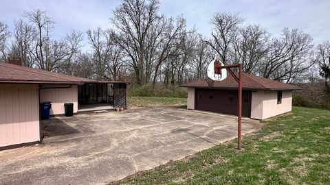 Tiny photo for 514 N Walnut Street, West Frankfort, IL 62896 (MLS # 12593682)