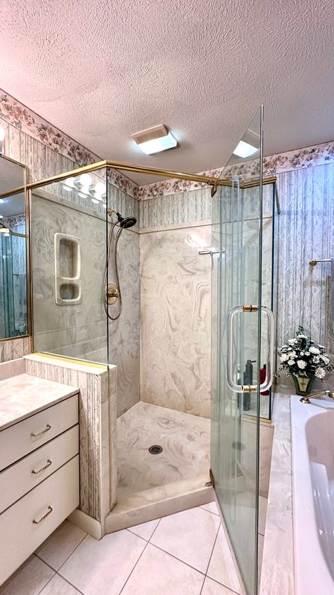 Tiny photo for 514 N Walnut Street, West Frankfort, IL 62896 (MLS # 12593682)