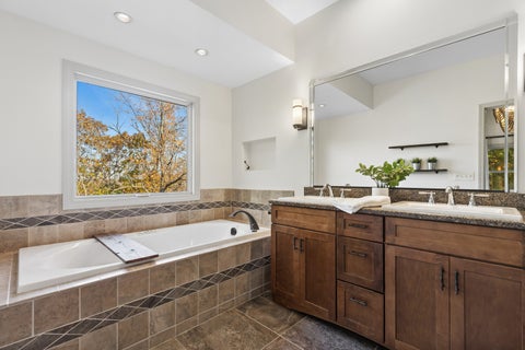 Tiny photo for 230 Deer Run, Crystal Lake, IL 60012 (MLS # 12793582)