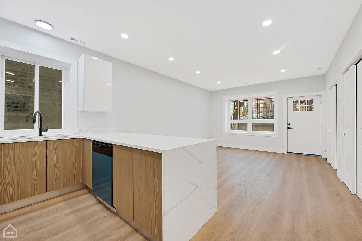 2626 W 21st Street 2