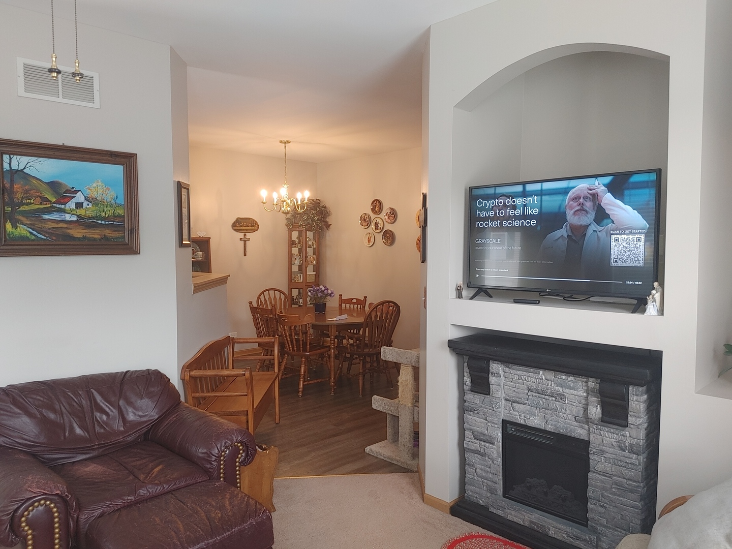 2929 Woodside Drive