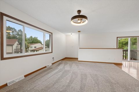 Tiny photo for 1810 Kerrybrook Court #1810, Sycamore, IL 60178 (MLS # 12673420)