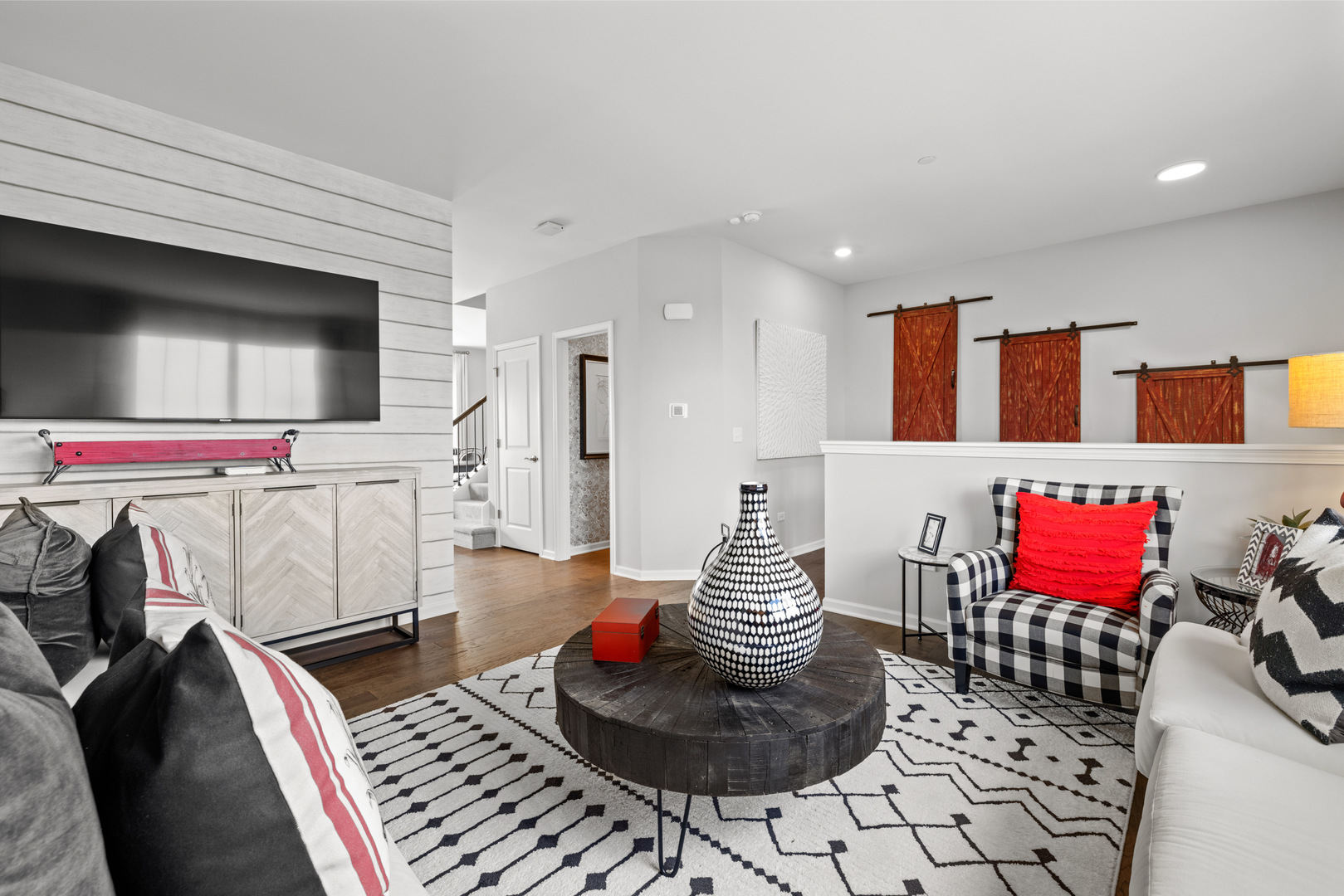 3903 Neubauer Circle 205