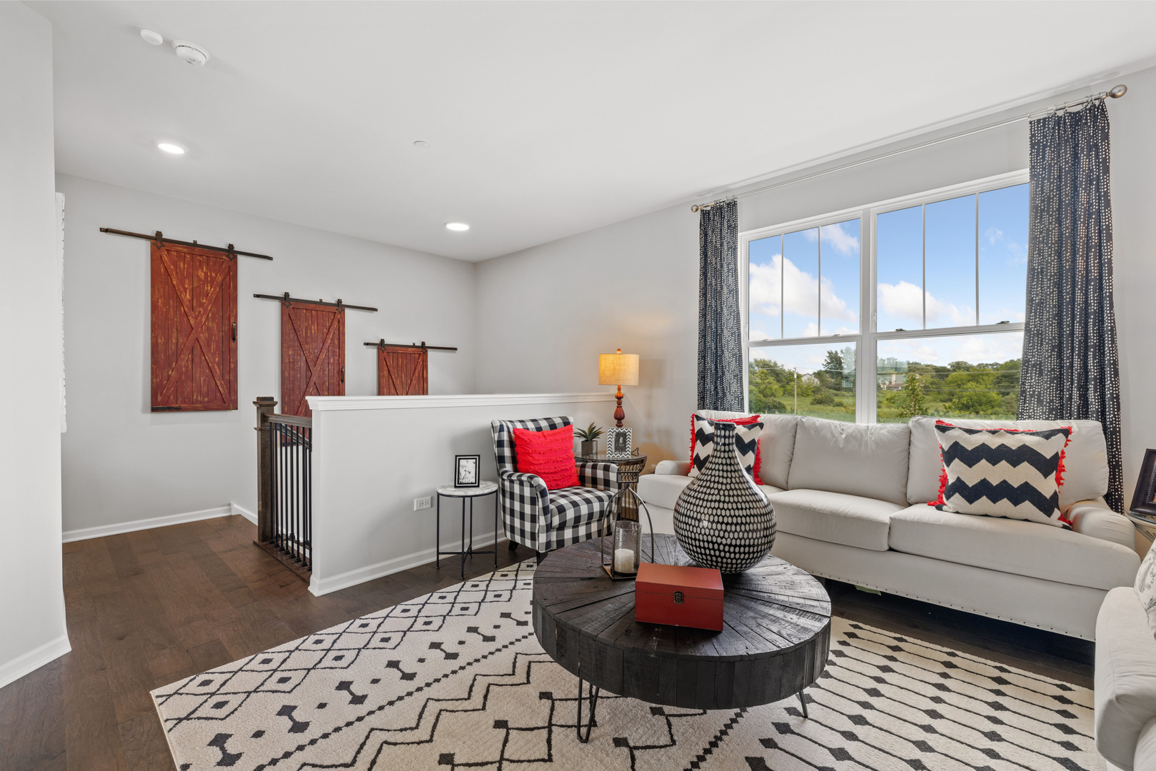 3903 Neubauer Circle 205