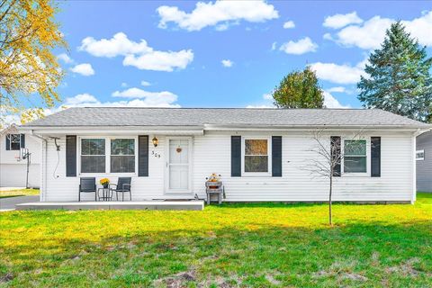 Tiny photo for 305 N Church Street, Carlock, IL 61725 (MLS # 12512015)