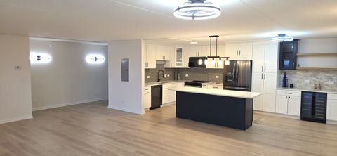 Tiny photo for 375 PLUM CREEK Drive #412, Wheeling, IL 60090 (MLS # 12604167)