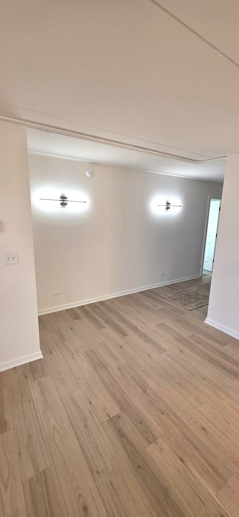 Tiny photo for 375 PLUM CREEK Drive #412, Wheeling, IL 60090 (MLS # 12604167)