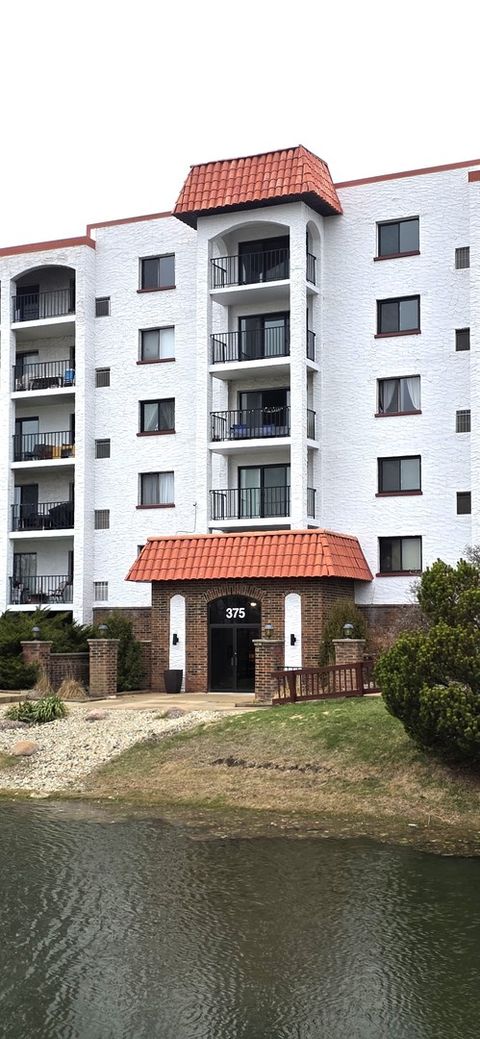 Tiny photo for 375 PLUM CREEK Drive #412, Wheeling, IL 60090 (MLS # 12604167)