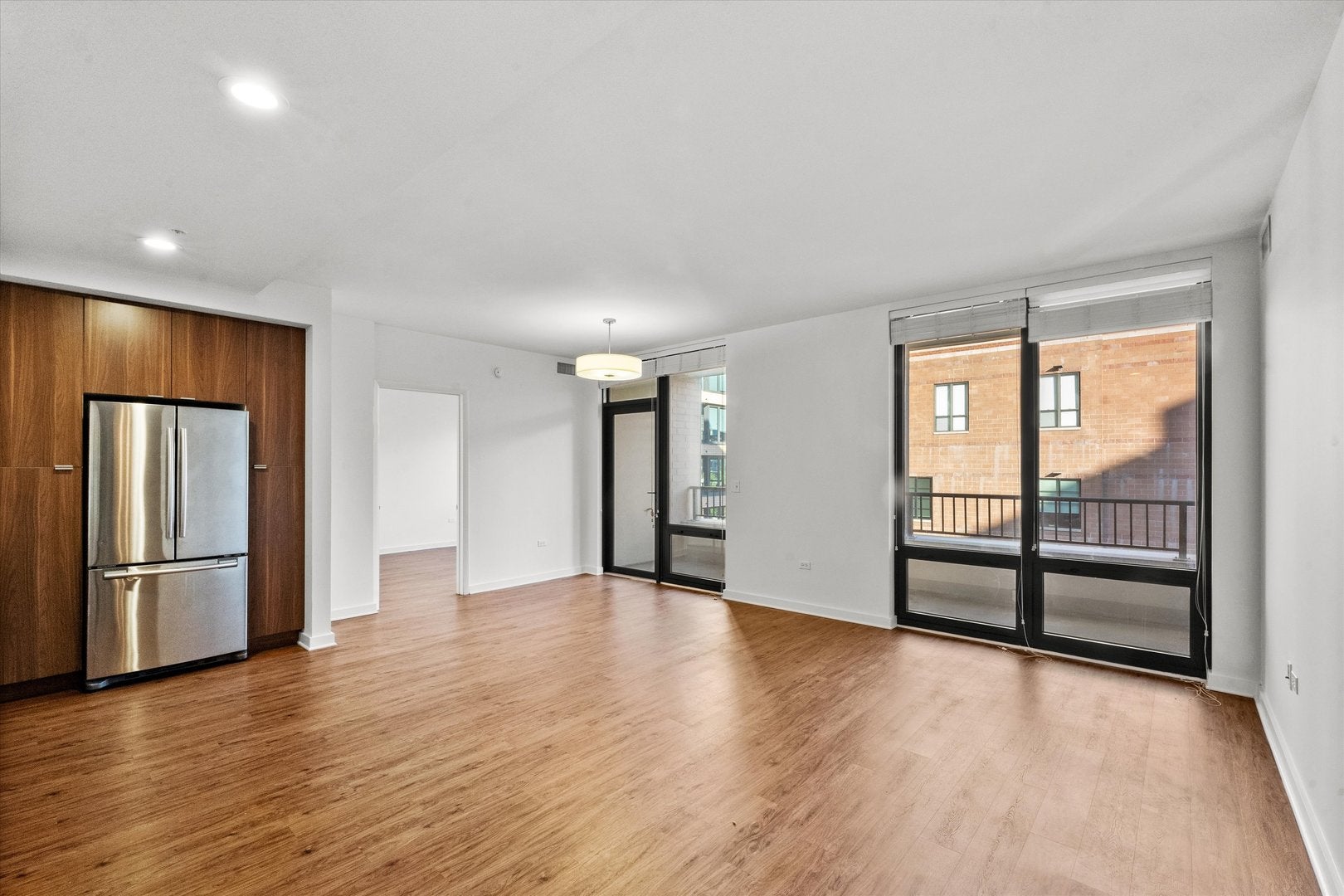 707 N Wells Street 703