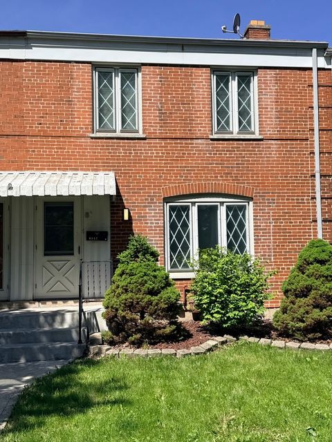 Photo of 6342 S Lockwood Avenue, Chicago, IL 60638 (MLS # 12653238)