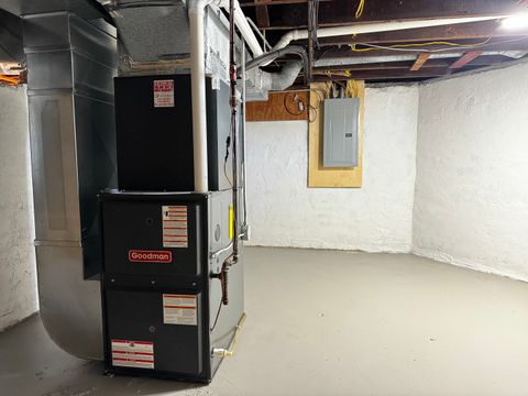 Tiny photo for 1431 29th Avenue, Moline, IL 61265 (MLS # 12596150)