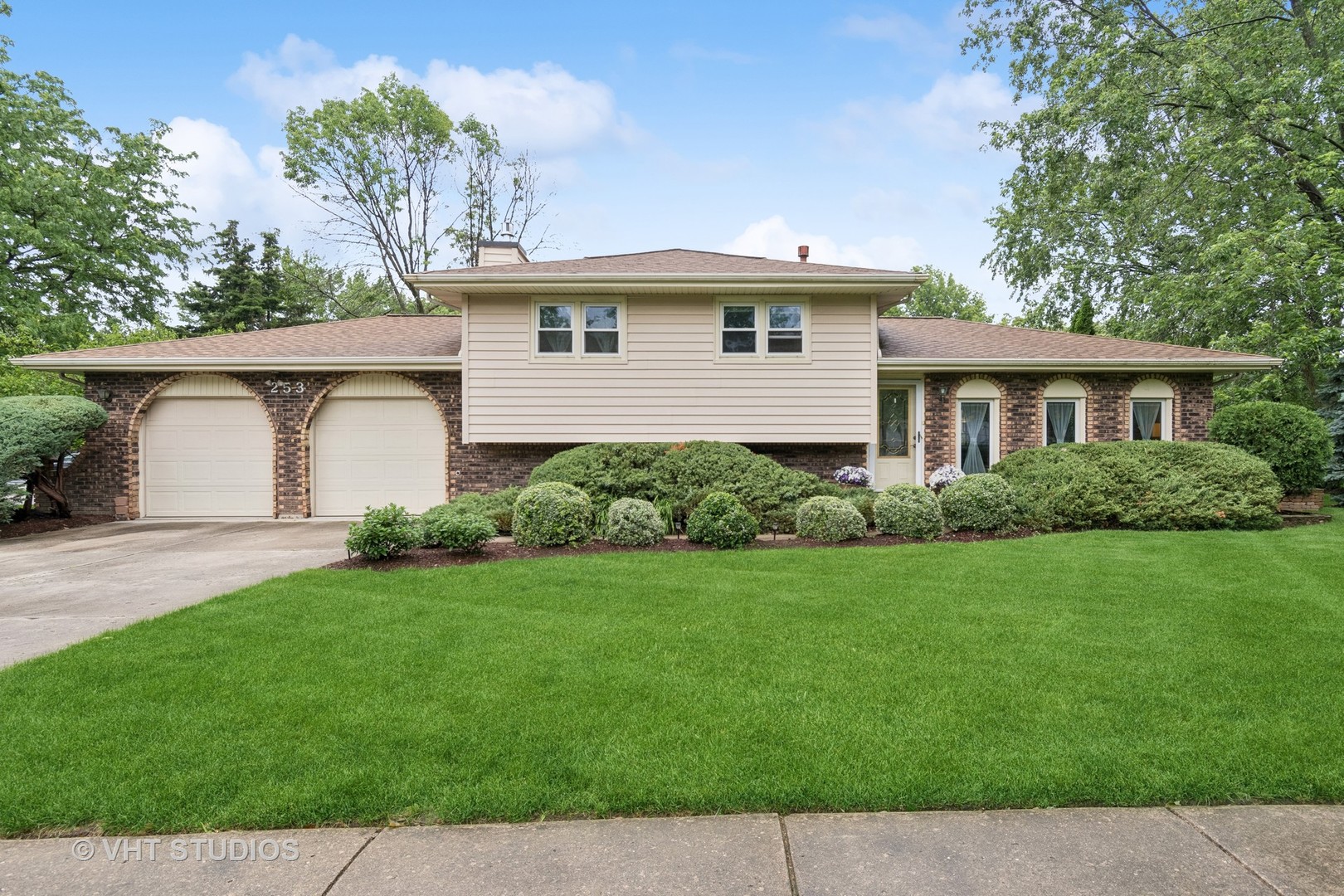 253 Waxwing Avenue