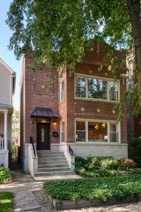 Photo of 4829 N Hoyne Avenue, Chicago, IL 60625 (MLS # 12784285)