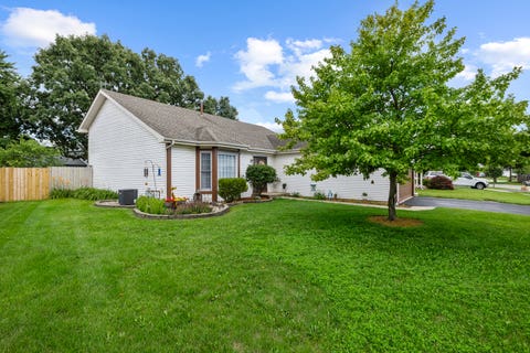 Tiny photo for 3803 Hennepin Drive, Joliet, IL 60431 (MLS # 12686640)