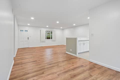 Tiny photo for 930 Dorncliff Lane, Buffalo Grove, IL 60089 (MLS # 12727818)