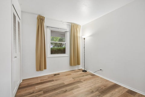 Tiny photo for 930 Dorncliff Lane, Buffalo Grove, IL 60089 (MLS # 12727818)