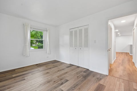 Tiny photo for 930 Dorncliff Lane, Buffalo Grove, IL 60089 (MLS # 12727818)