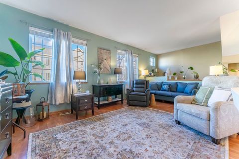 Tiny photo for 247 Evergreen Circle, Gilberts, IL 60136 (MLS # 12578517)