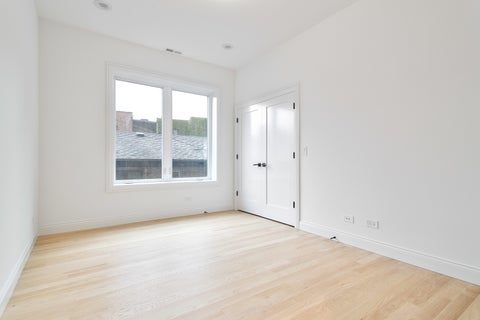 Tiny photo for 5446 S Kimbark Avenue #2, Chicago, IL 60615 (MLS # 12753564)