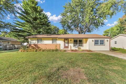 Photo of 614 E Larmon Street, Tolono, IL 61880 (MLS # 12460983)