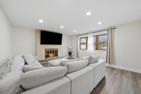 Tiny photo for 8937 Mcvicker Avenue, Oak Lawn, IL 60453 (MLS # 12775578)
