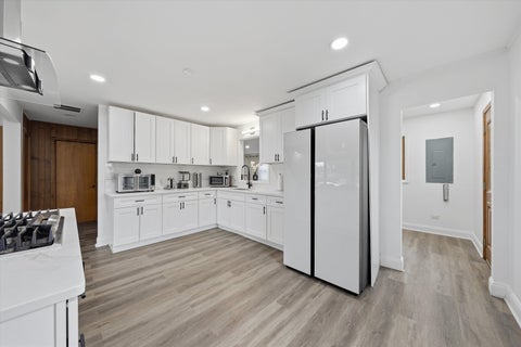 Tiny photo for 8937 Mcvicker Avenue, Oak Lawn, IL 60453 (MLS # 12775578)