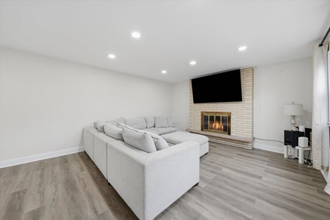 Tiny photo for 8937 Mcvicker Avenue, Oak Lawn, IL 60453 (MLS # 12775578)