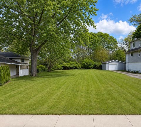 Photo of 4503 Dumoulin Avenue, Lisle, IL 60532 (MLS # 12642584)