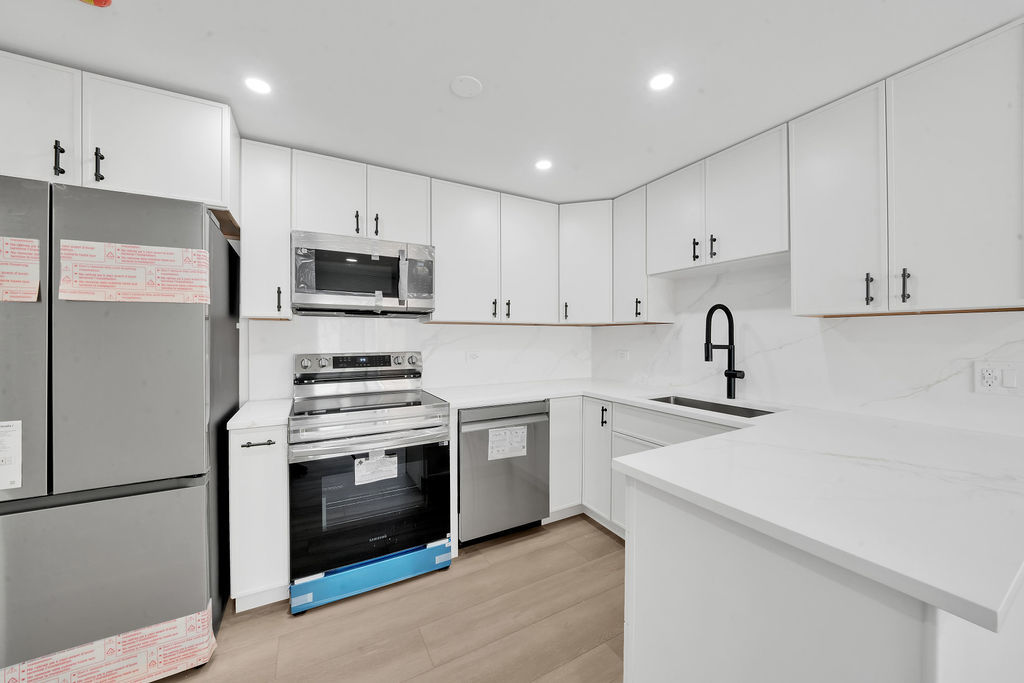 6612 W 64th Place 3W