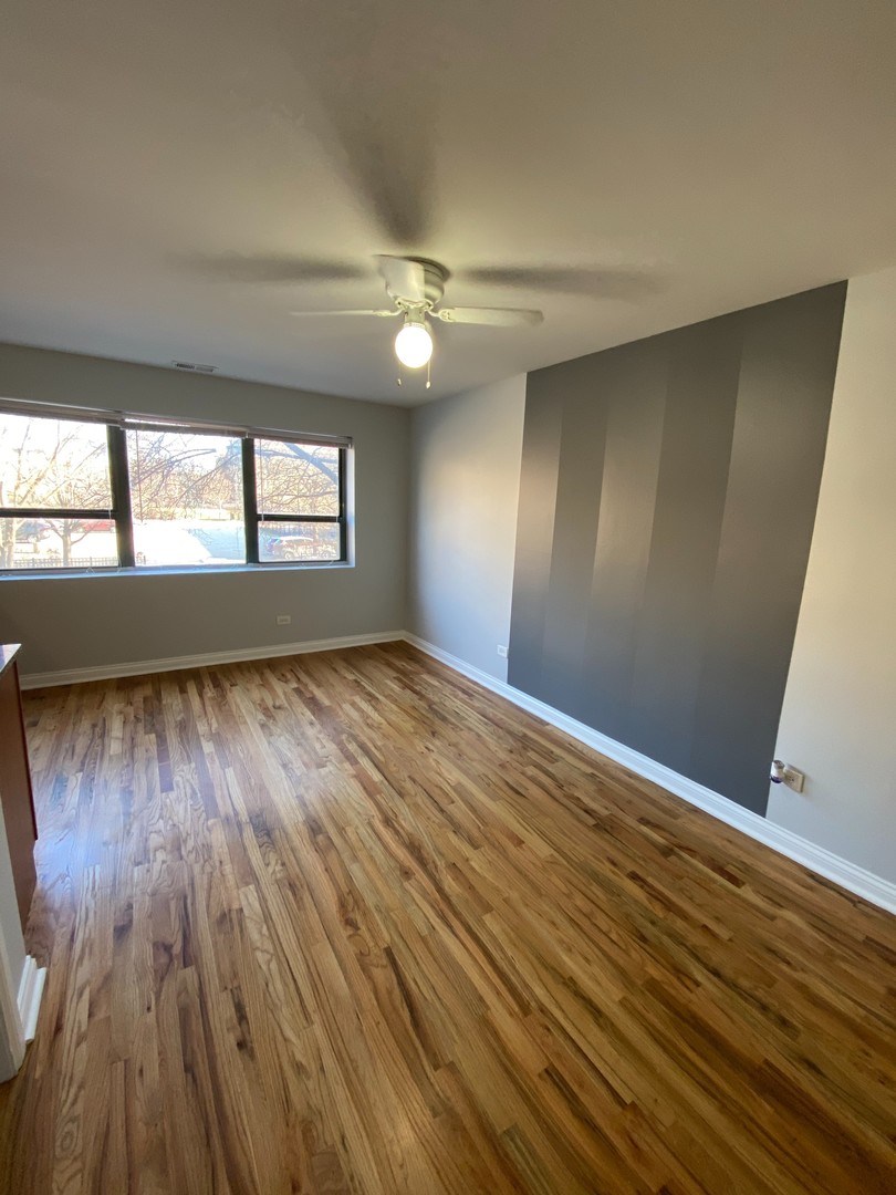 7616 N MARSHFIELD Avenue 409