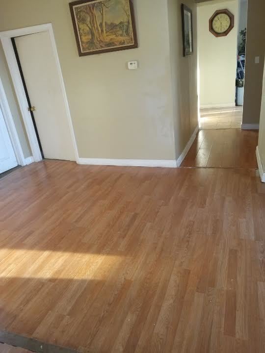 130 E Lincoln Highway 2