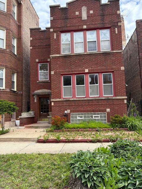 7713 S Cornell Avenue Chicago IL 60649