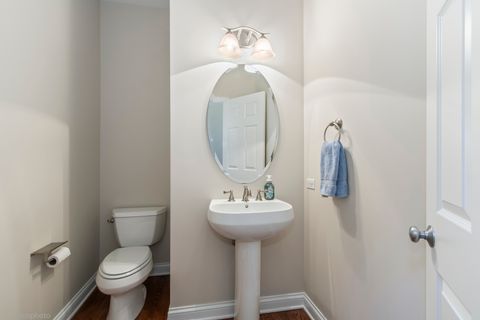 Tiny photo for 360 Promontory Lane #D, Wauconda, IL 60084 (MLS # 12575641)