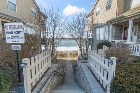Tiny photo for 360 Promontory Lane #D, Wauconda, IL 60084 (MLS # 12575641)