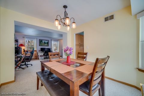 Tiny photo for 1465 Bridgeport Lane, Aurora, IL 60504 (MLS # 12494049)