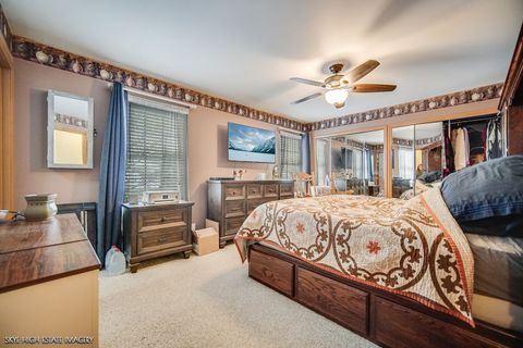 Tiny photo for 1465 Bridgeport Lane, Aurora, IL 60504 (MLS # 12494049)